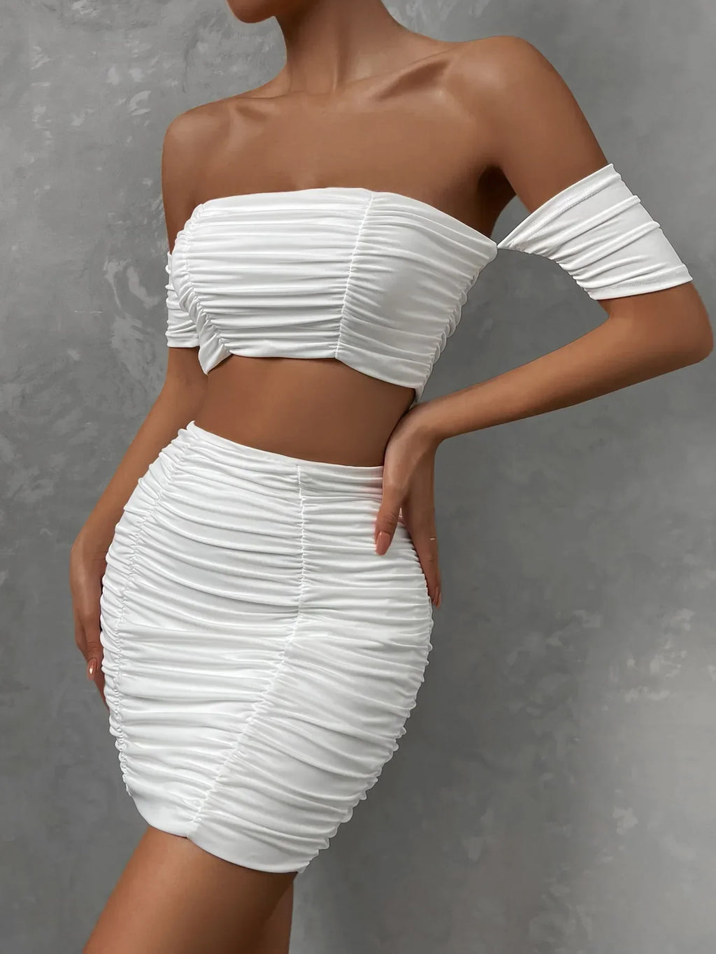 Fashionable Casual Women's Two-Piece Set with Short Sleeve Bodycon Skirt and Sexy Shoulder Cutouts Summer Outfit