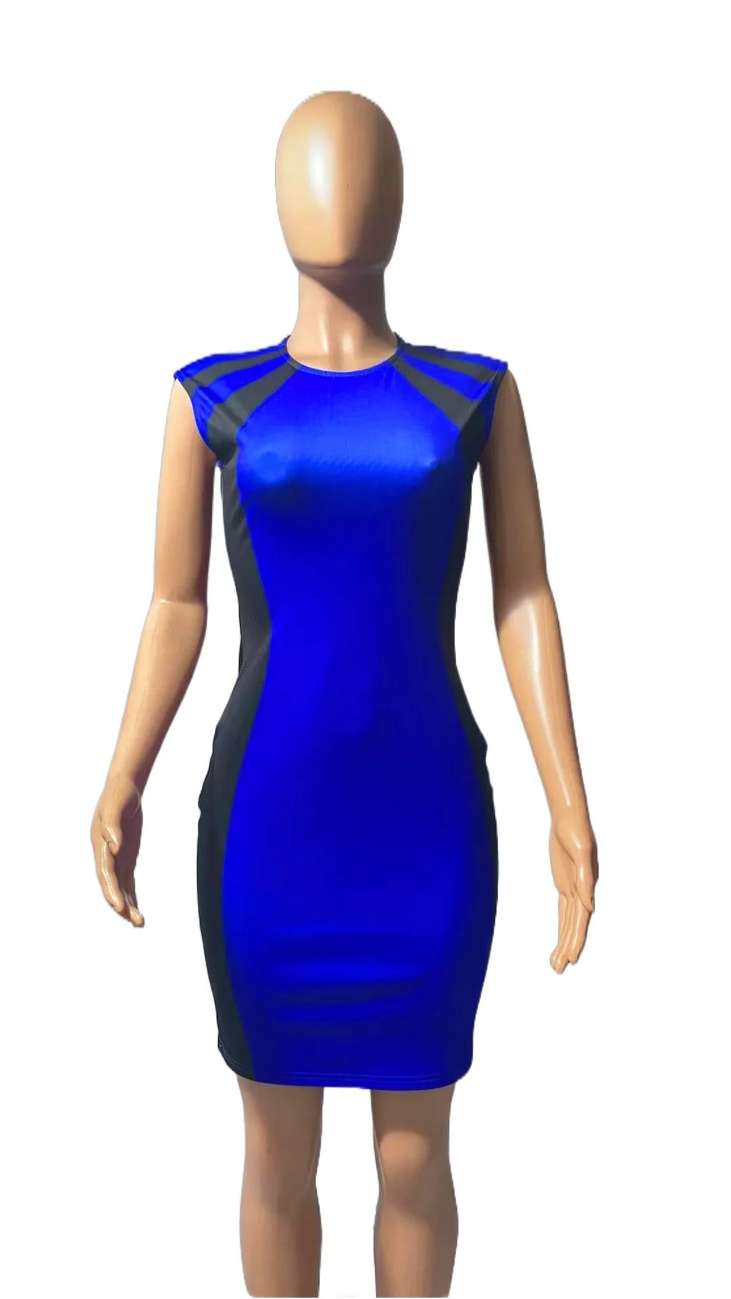 Slim Fit Sleeveless Wrap Dress With Printed Pattern