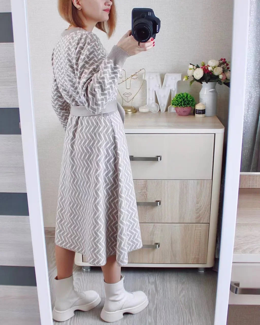 Jacquard Knit Sweater Dress With Belt Elegant Pleated Maxi
