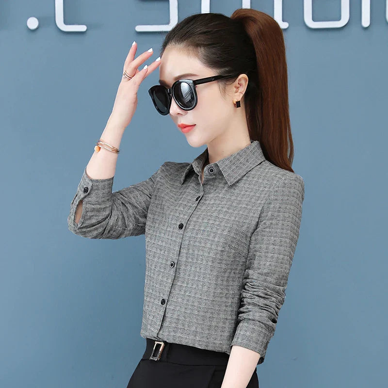 Women's Long Sleeve Slimming Cotton Shirt with Flip Collar Casual Versatile Top for Spring and Autumn Fashion