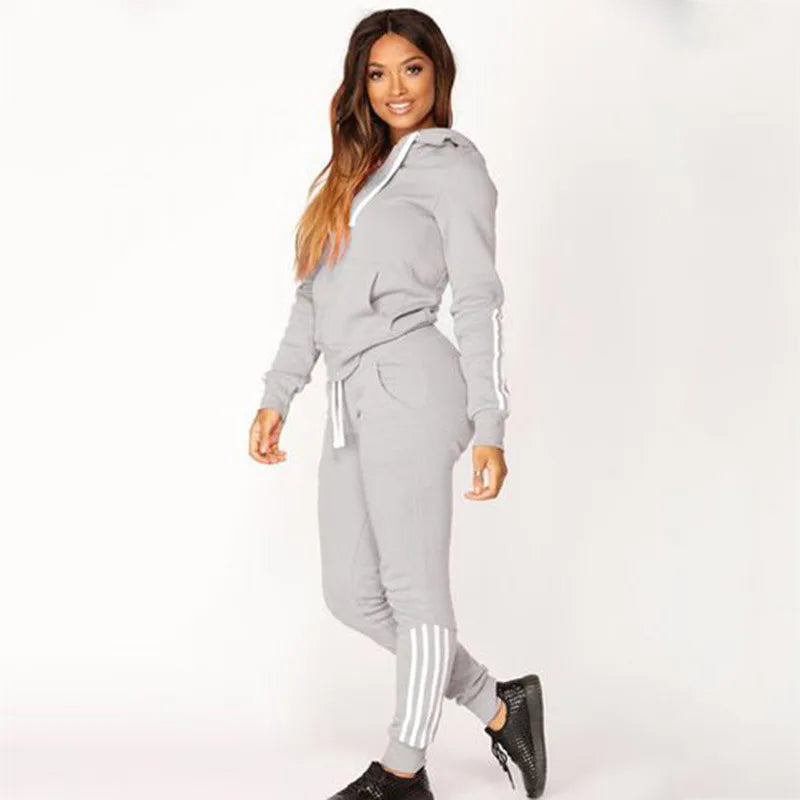 Comfortable Women's Jogging Suit Hoodie High Quality Casual Sports Set for Daily Outdoor Gym Activities