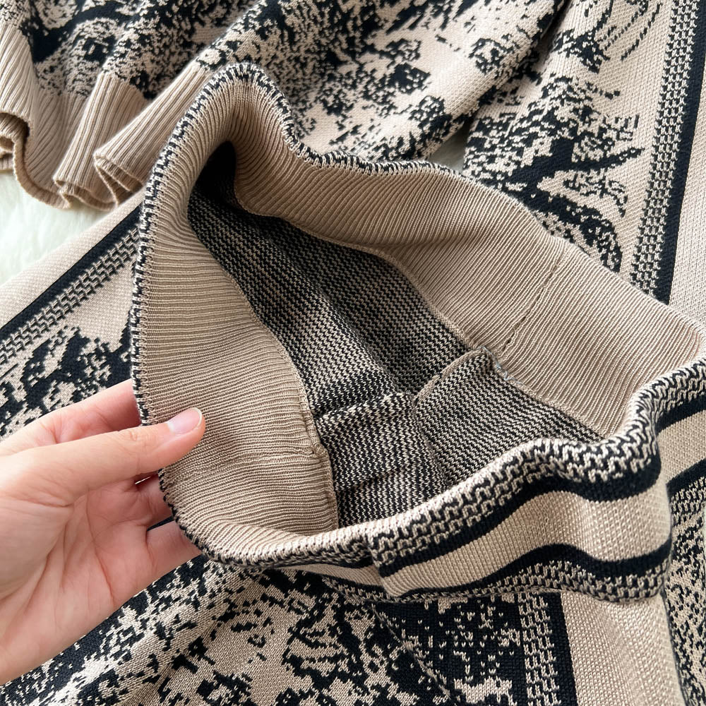 Casual Women Two Piece Knitted Tracksuit Set with Elegant Sweater and Pants for Winter Comfort