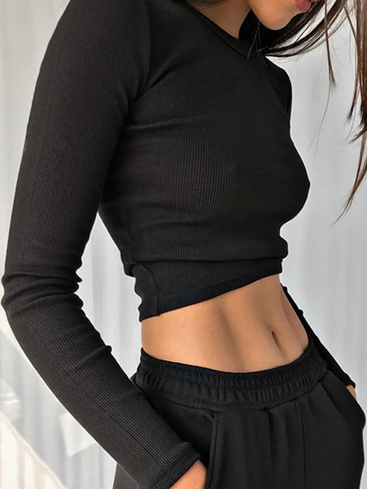 O Neck Long Sleeve Ribbed Crop Top for Women Casual Slim Fit T Shirts in Black and White