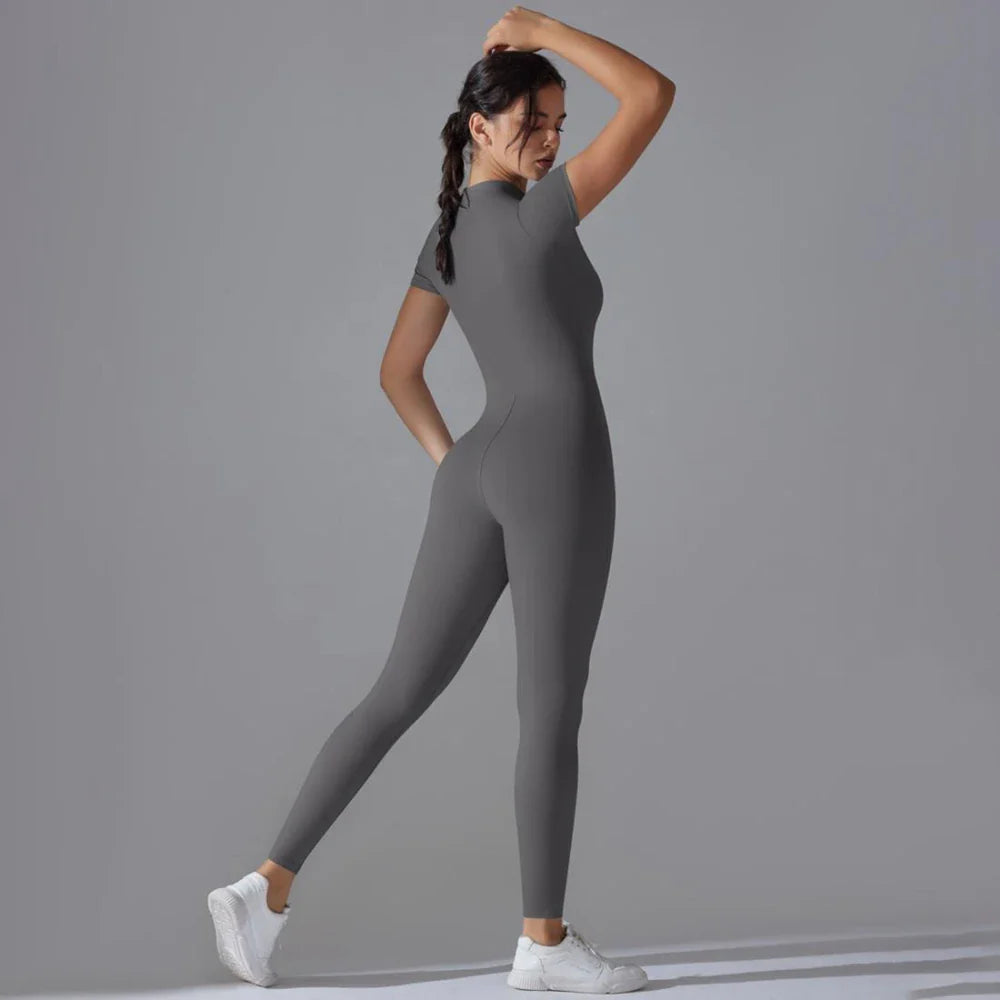 Womens Short Sleeve Yoga Jumpsuit Slim Fit Stretch One Piece Romper with Front Zipper Sexy Fitness Activewear Basic Sportwear in Black