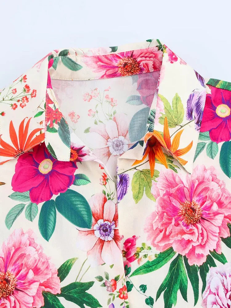 Women Vintage Floral Print V-Neck Poplin Blouse Elegant Summer Shirt for Casual and Streetwear