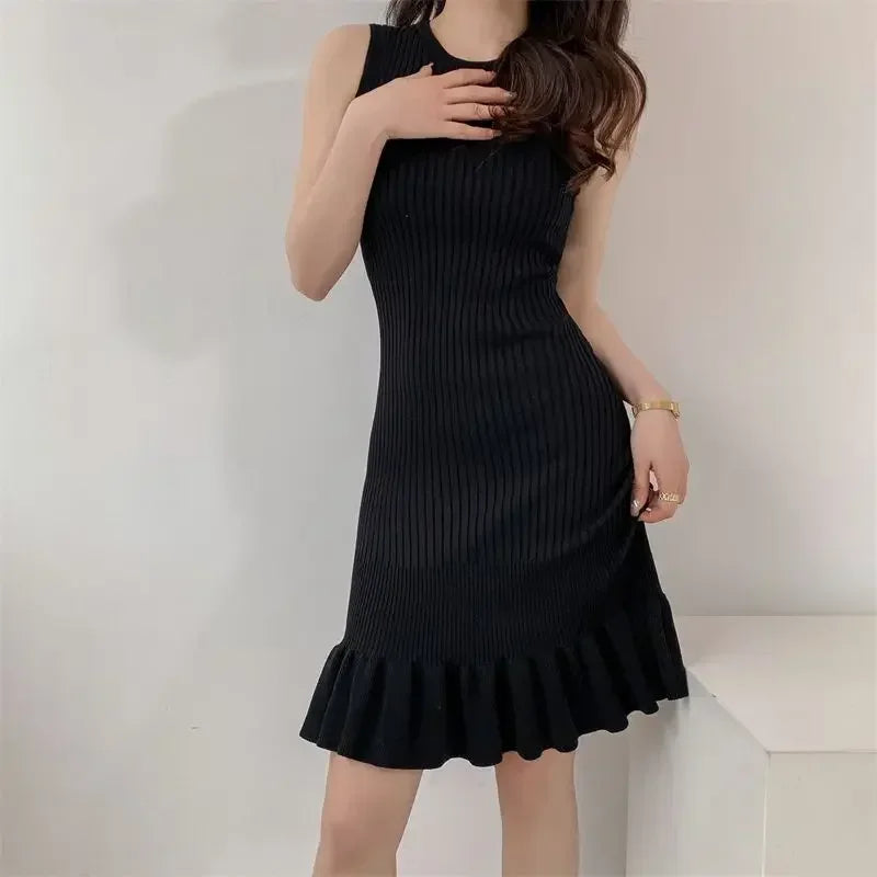 Slimming Knit Dress Sleeveless Fish Tail Leaf Design