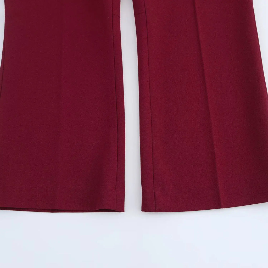 Women's V-neck Sleeveless Tank Top with Pocket and Solid Color Bellbottom Pants Set for Spring Fashion