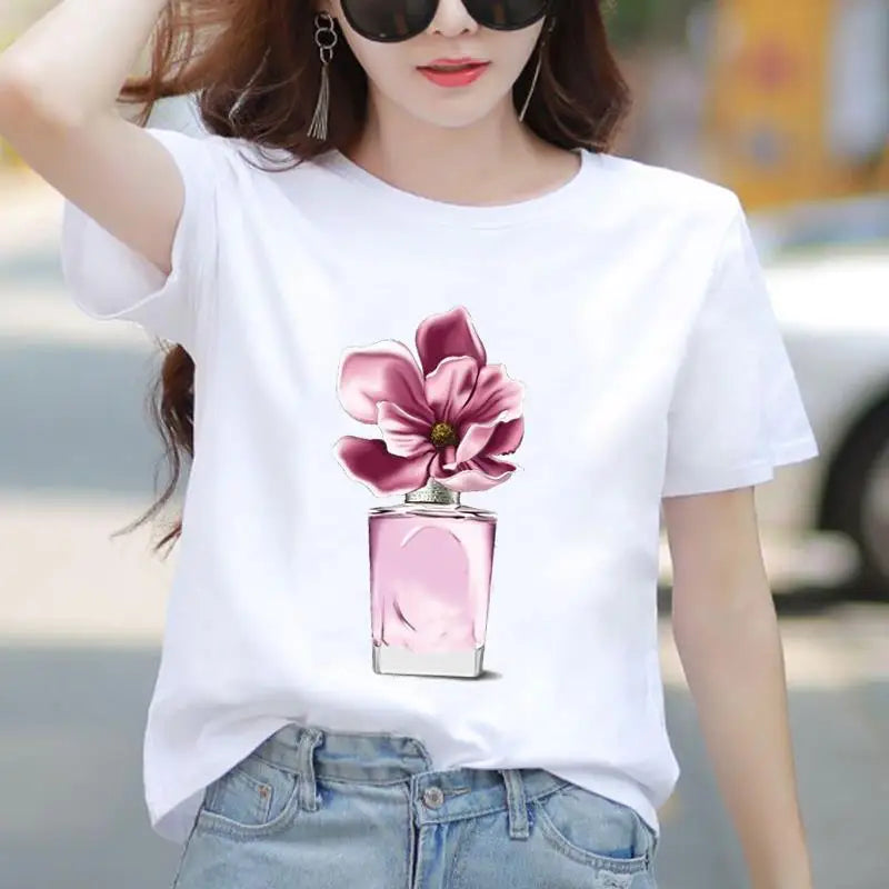 Women's Cute Floral Graphic T-Shirt Casual Short Sleeve Tee 90s Trendy Print Top