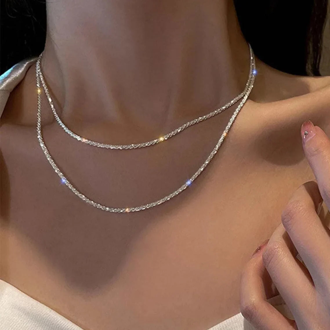 Silver Sparkling Necklace for Women Trendy Clavicle Choker Jewelry Perfect for Weddings and Parties