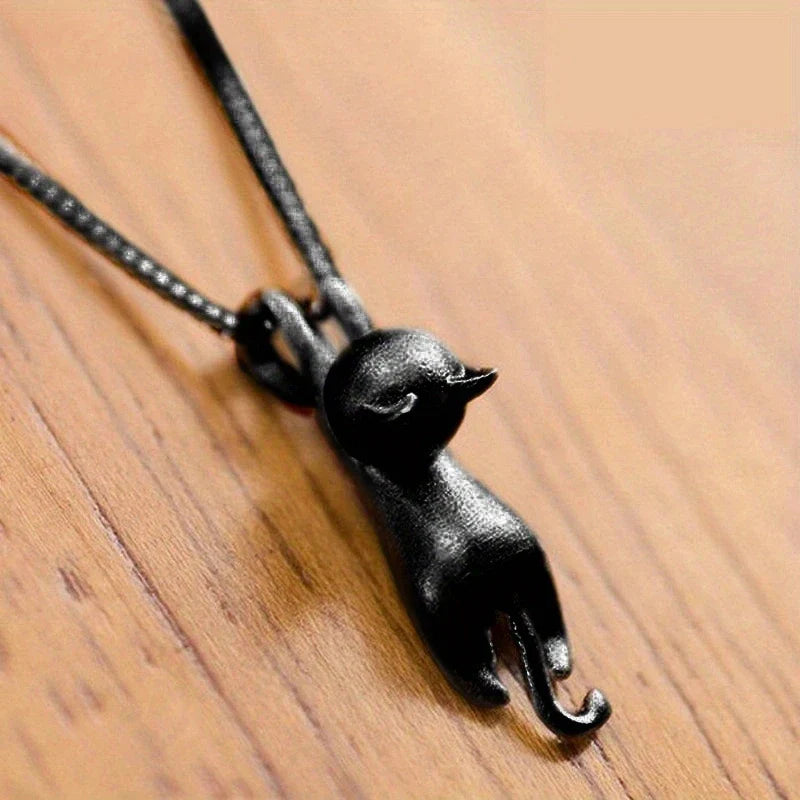 Cute Cat Pendant Necklace for Women Trendy Y2K Animal Jewelry Daily Wear and Party Accessories Gift