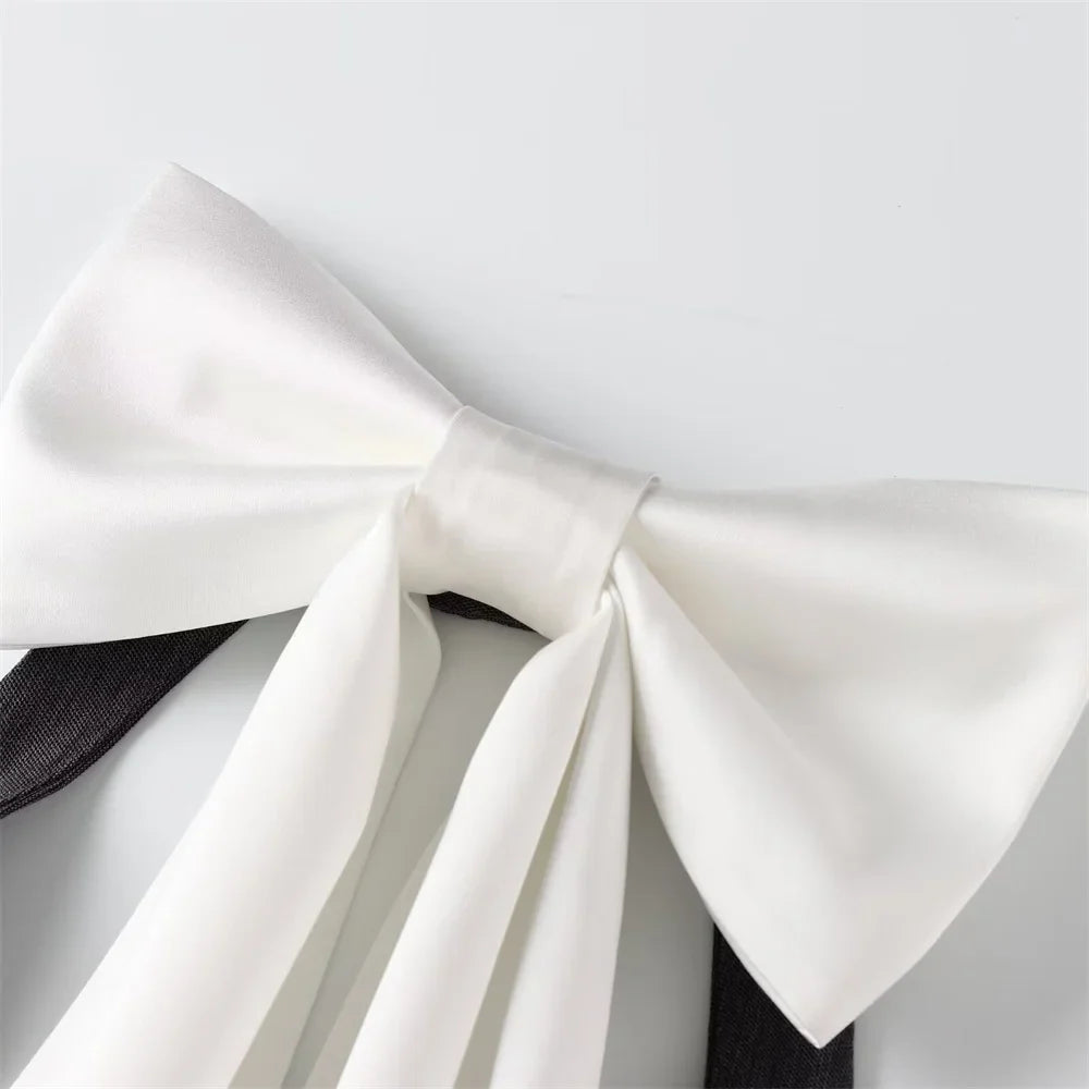 Women's Detachable Butterfly Knot Back Hanging Neck Vest with Pleated Skirt and Pants Set Spring Summer Fashion Ensemble