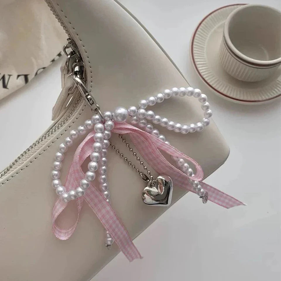 White Bowknot Heart Keychain for Women Sweet Charm Pearl Bow Backpack Key Ring Handmade Jewelry Ornament