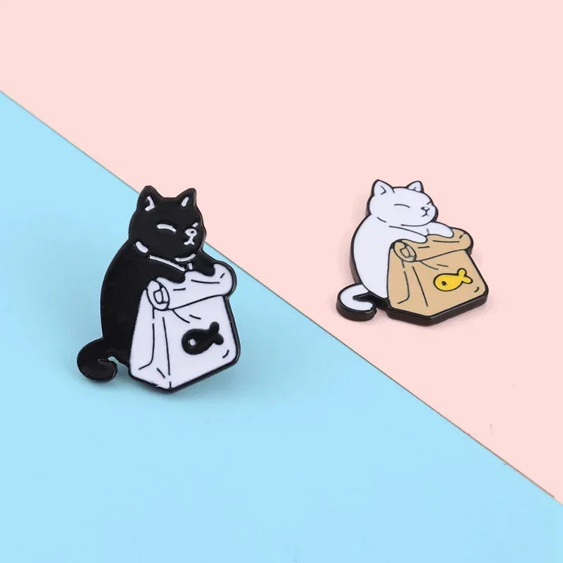 Cute Black White Cat Brooch Set Cartoon Animal Lapel Pins for Clothes and Backpack Accessories
