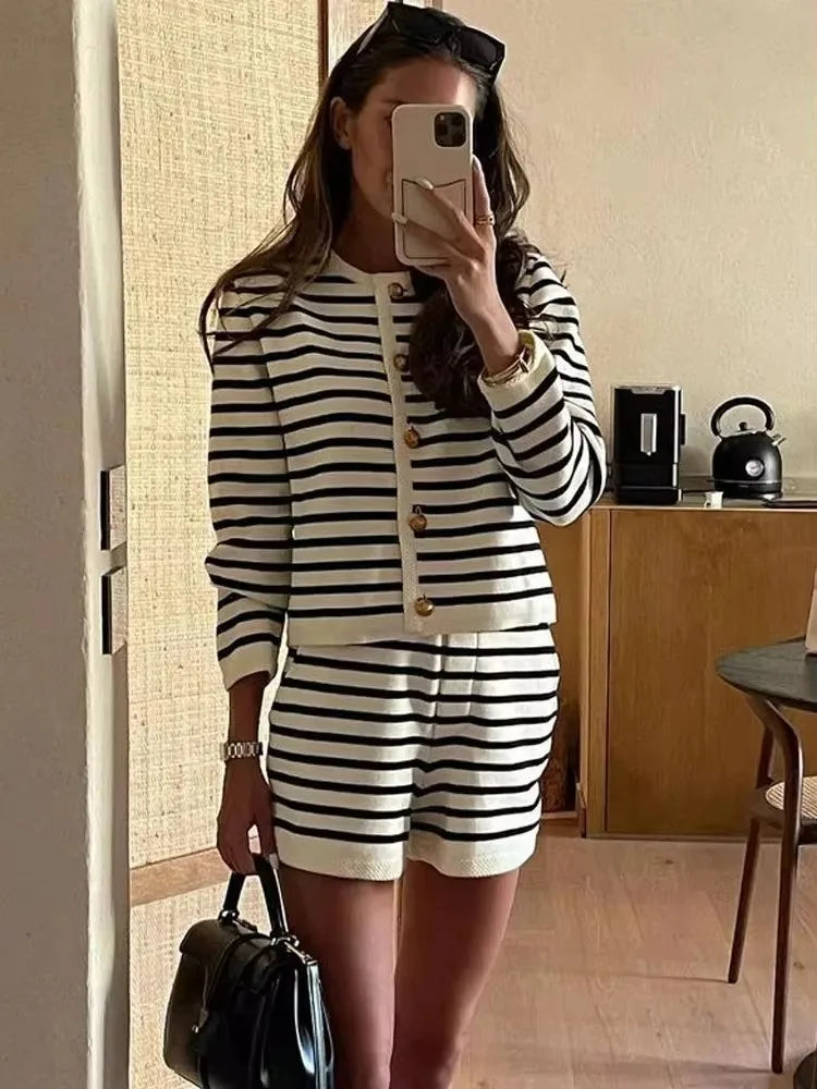 Autumn Striped Single Breasted Knit Cardigan and Shorts Two Piece Set for Women Elegant Sweater Top and Matching Bottoms Stylish Streetwear Outfit