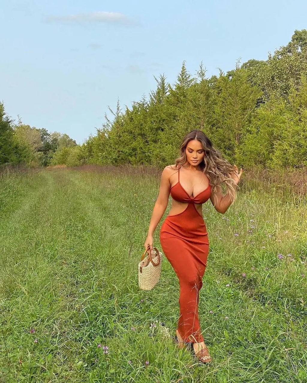 Elegant Sleeveless Backless Spaghetti Strap Party Dress