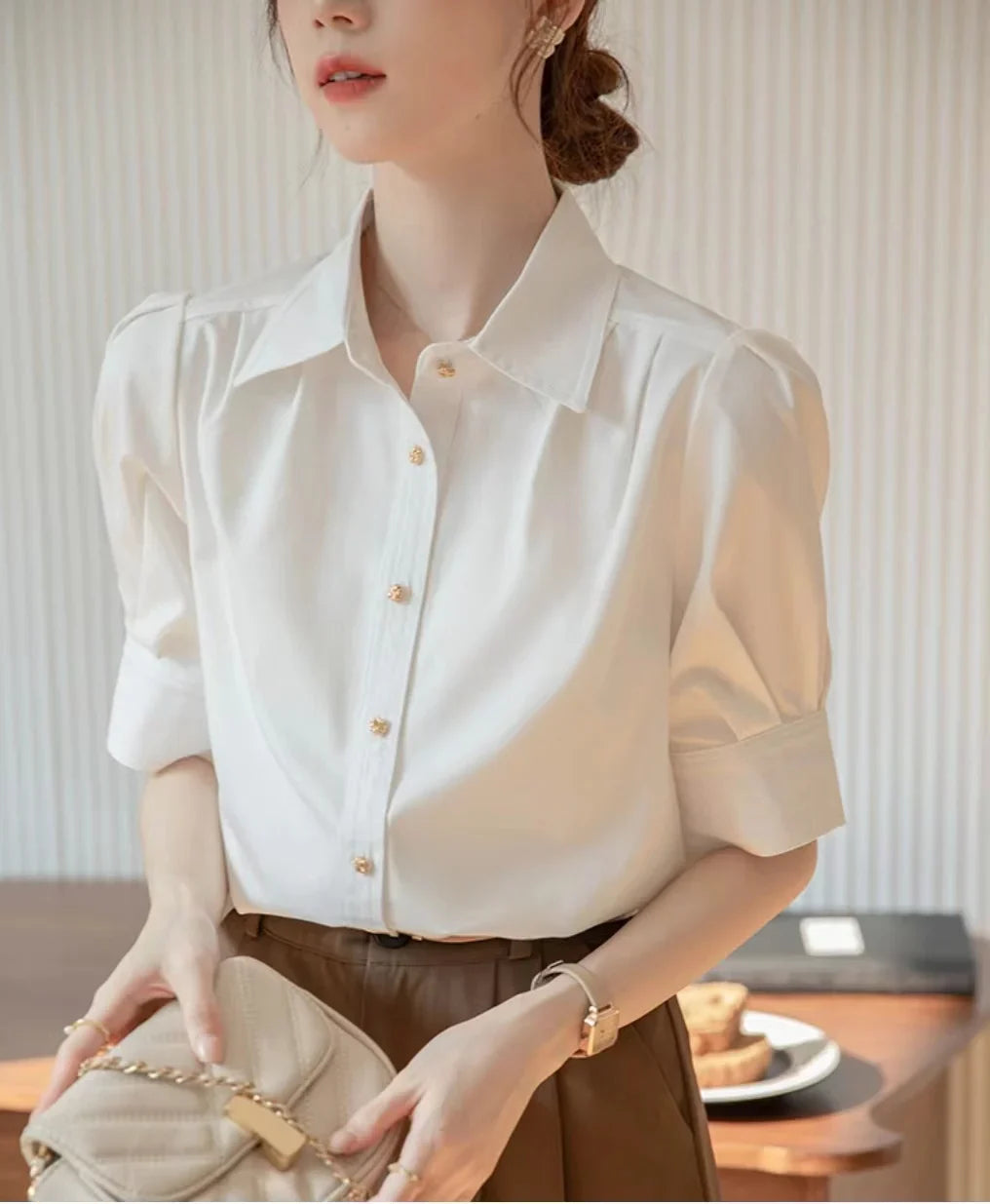 Elegant Summer Short Sleeve Office Shirt for Women Solid Color Basic Button-Up Blouse Stylish and Comfortable Female Workwear Top