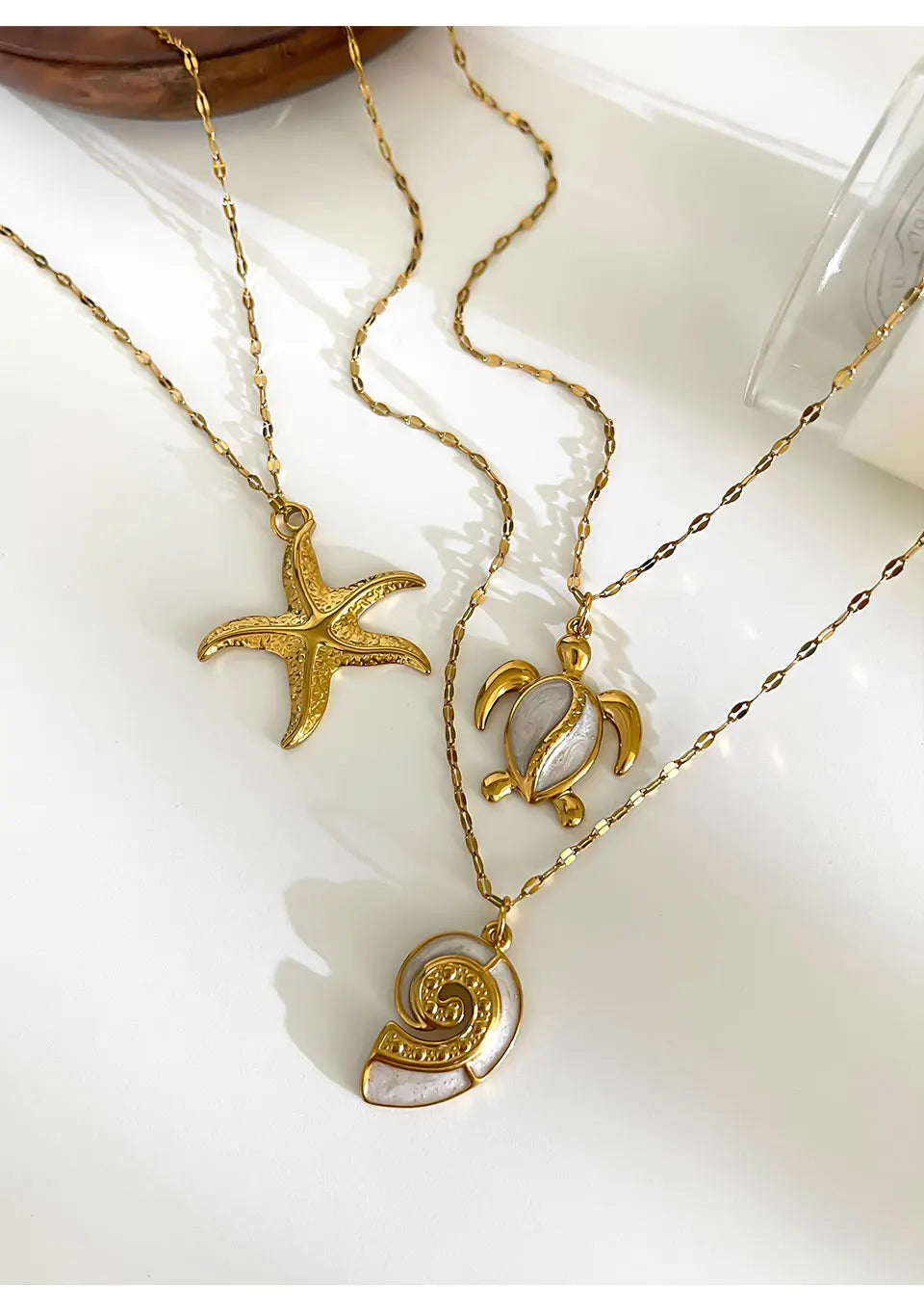 Elegant White Enamel Turtle Conch Starfish Pendant Necklace 18K Gold Plated Jewelry for Women