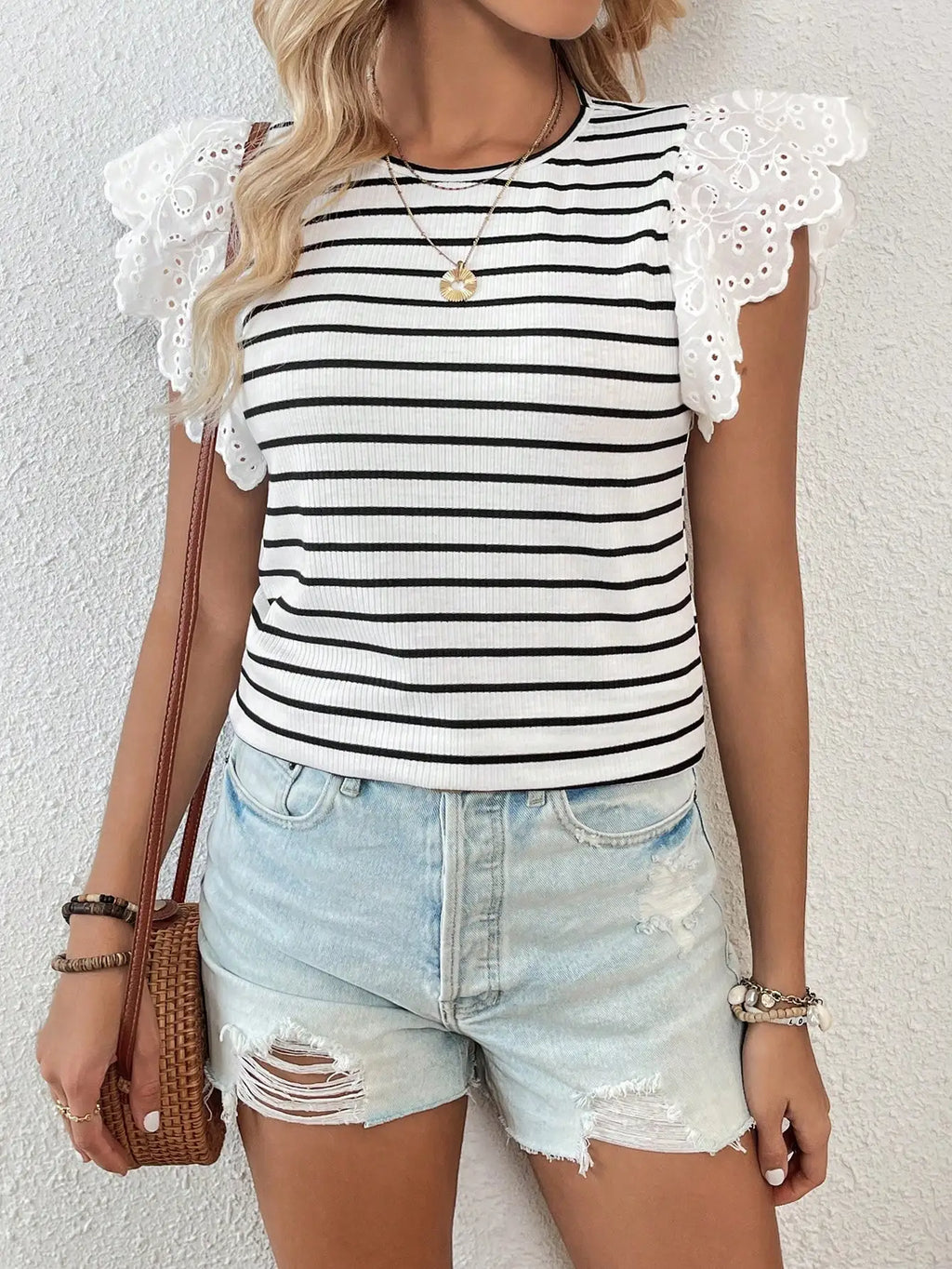 Elegant Women's Casual T-Shirt with Round Neck and Flying Sleeves in Hollow Stripe Design