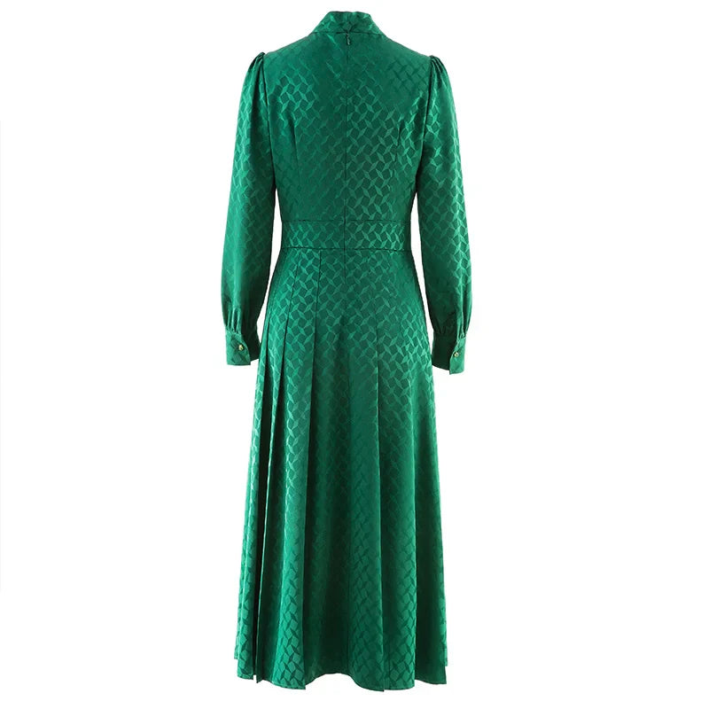 Elegant Green Pleated Long Sleeve Dress With Bow Collar