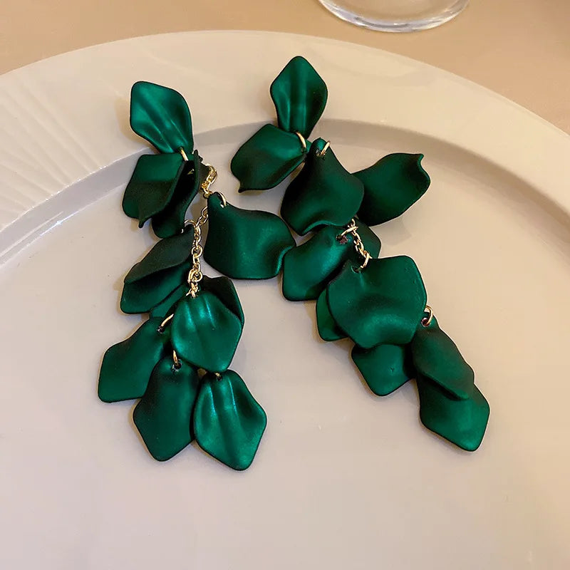 Stylish Multicolored Flower Earrings for Women Delicate Petal Tassel Stud Earrings Perfect for Everyday and Party Accessories