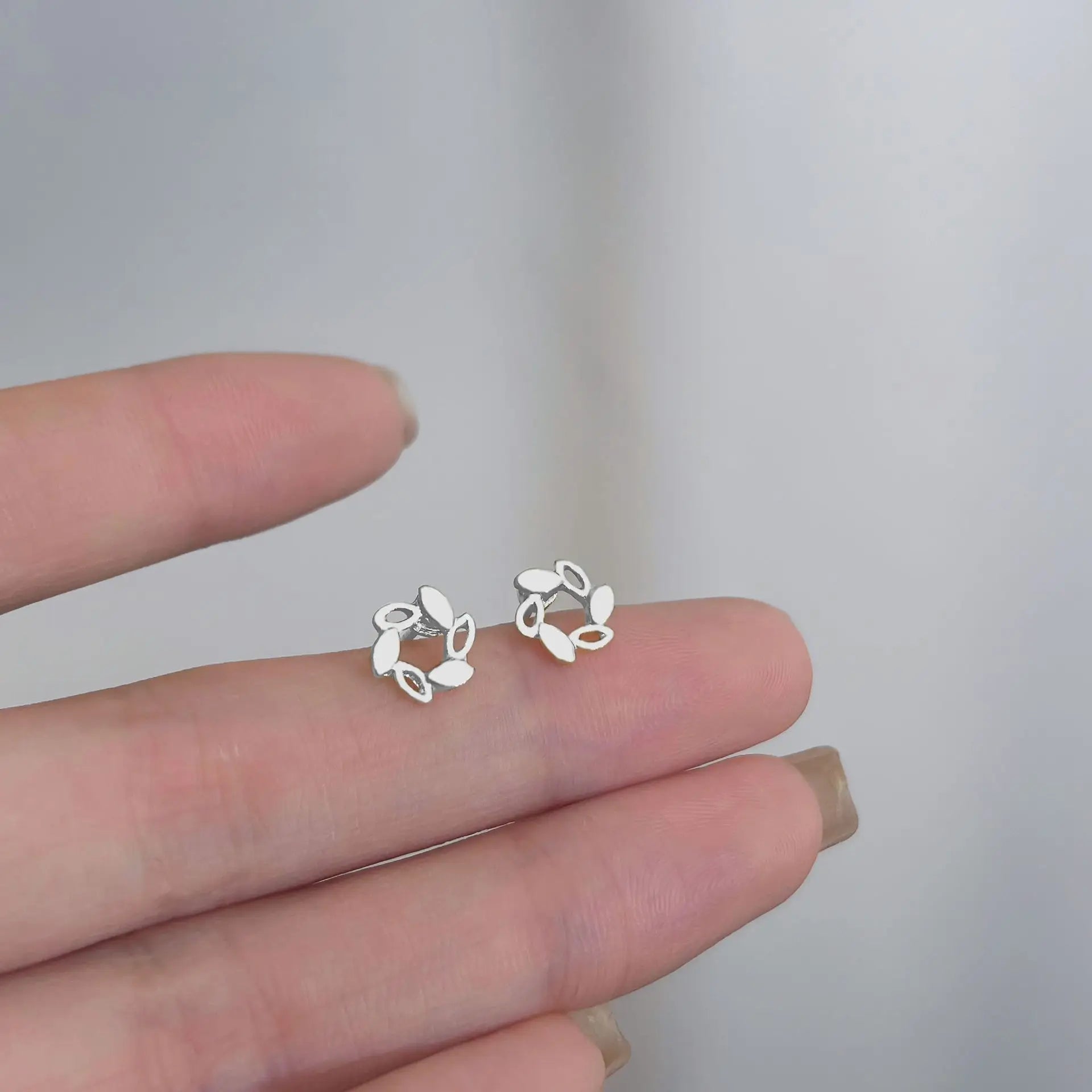 Minimalist Heart Stud Earrings for Women Hypoallergenic Silver Color Daily Wear Jewelry Gifts