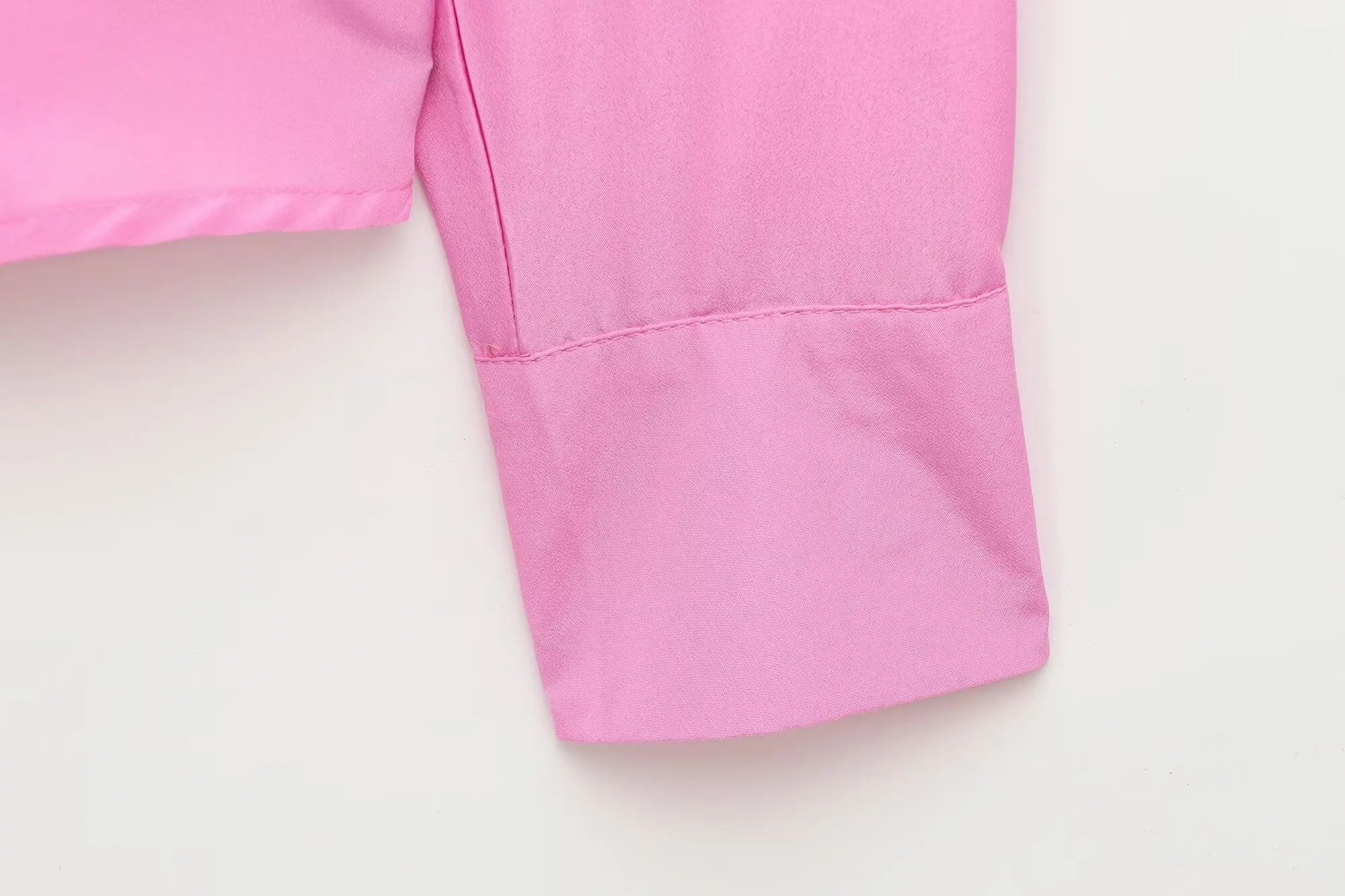 Fashionable Women Single Breasted Long Sleeve Shirt Button Up Blouse Casual Streetwear Top for Spring and Summer