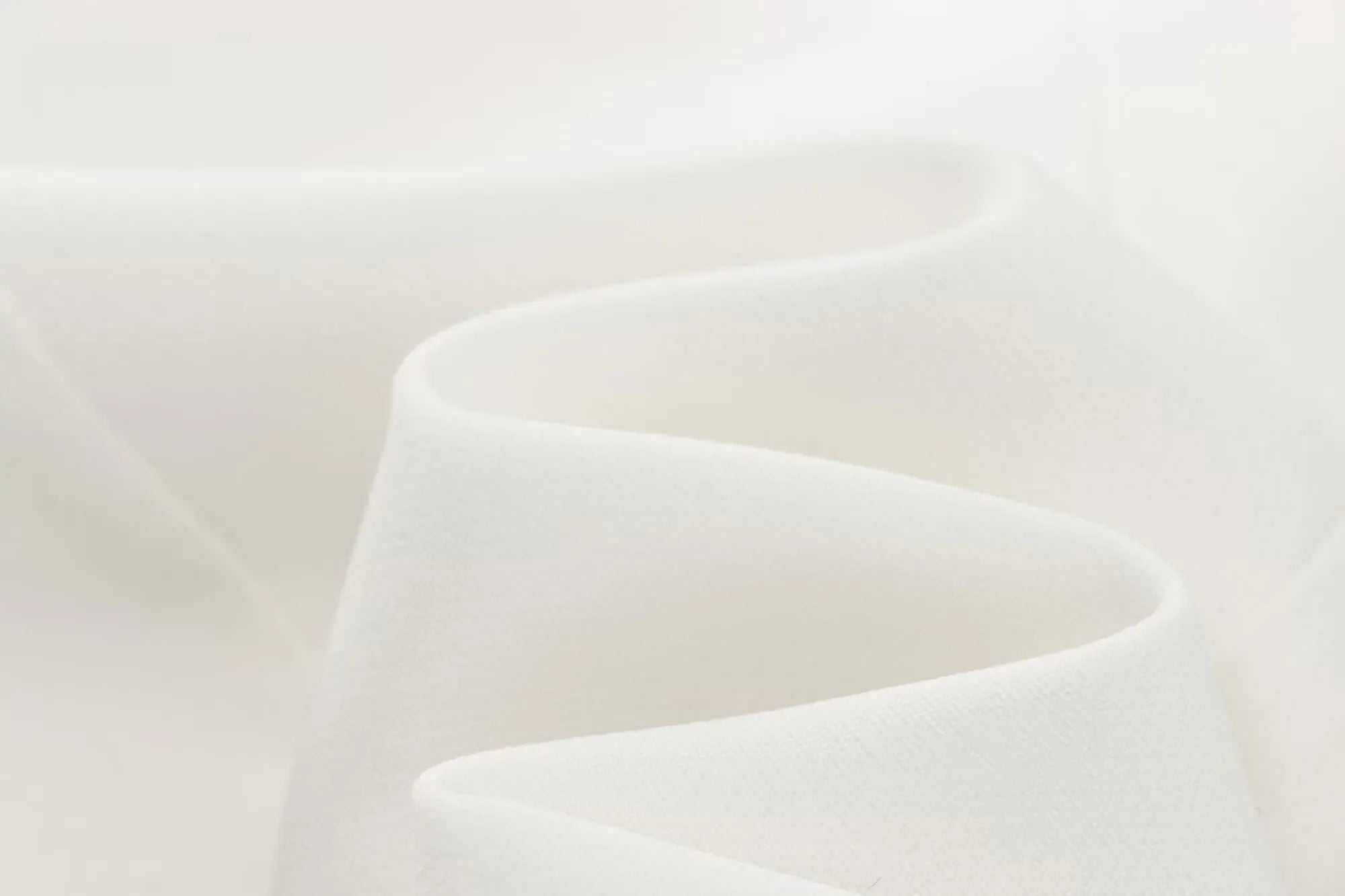 Elegant Womens Sleeveless Solid Mini Dress With Pleated Hem