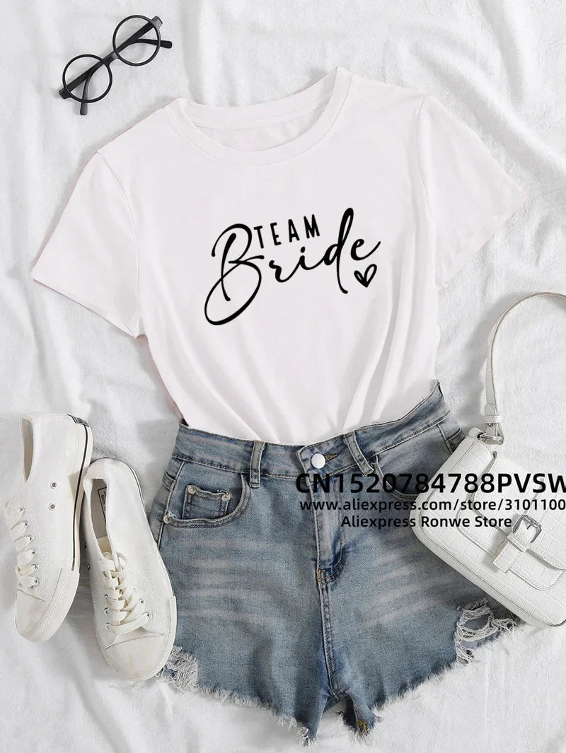 Team Bride Heart Hen Party T-Shirt for Women Wedding Group Tee in Black Pink and White