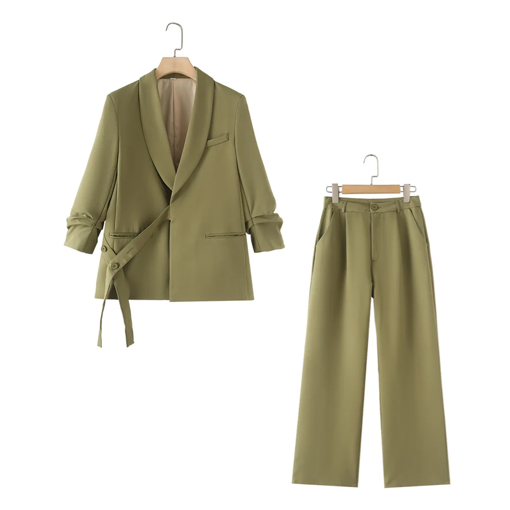 Chic Women's Green Fruit Collar Suit Coat and Straight Leg Pants Two Piece Set for Effortless Commuting Style