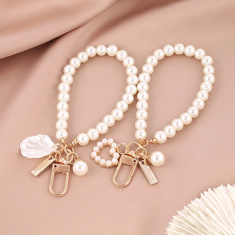 Cute Pearl Keychain for Women and Girls Shiny Pearl Bead Charm Accessory for Phone Bag Backpack and Car Keys