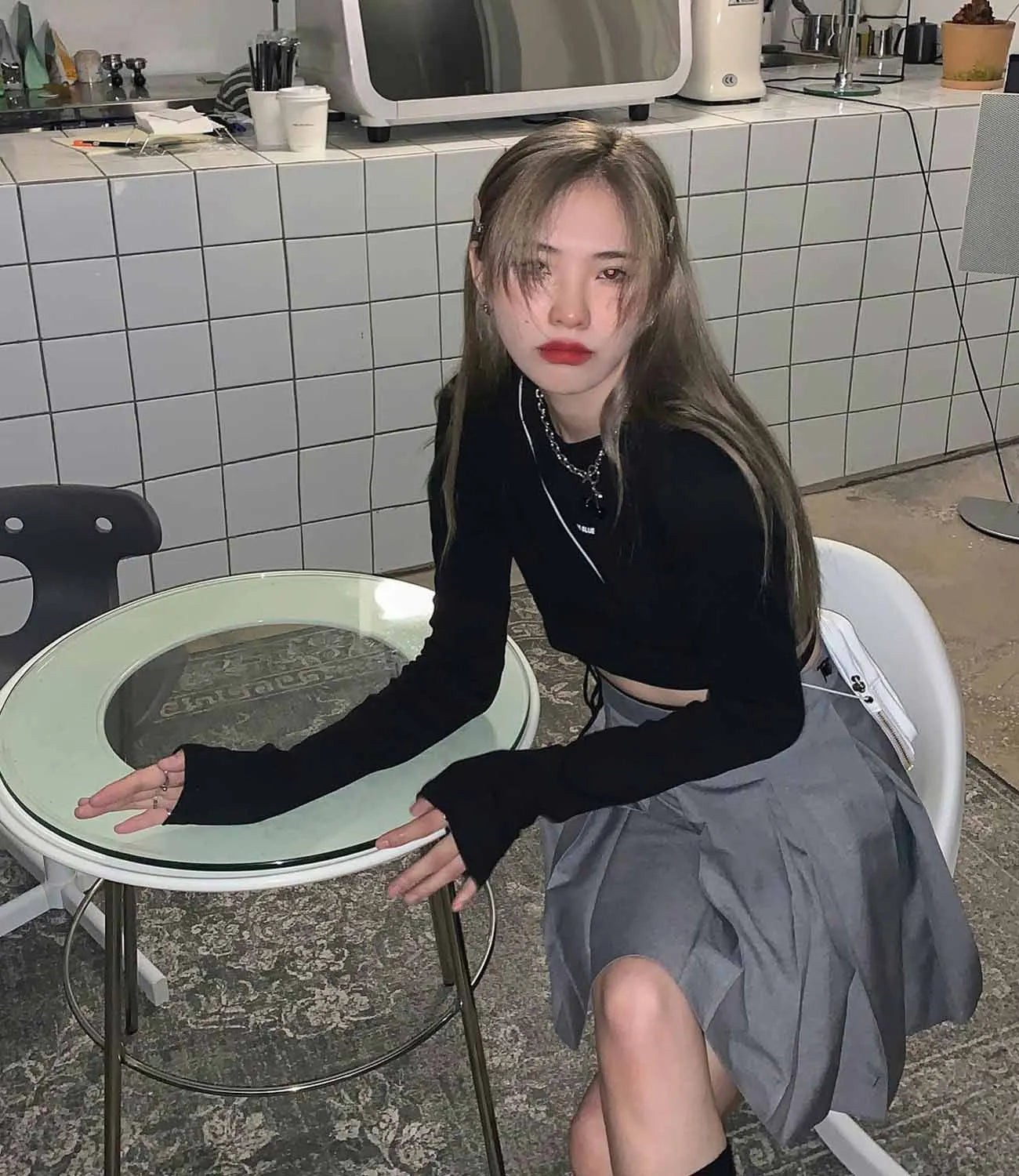 Long Sleeve Women's Crop Top Stylish Bandage Design for Spring Fashion