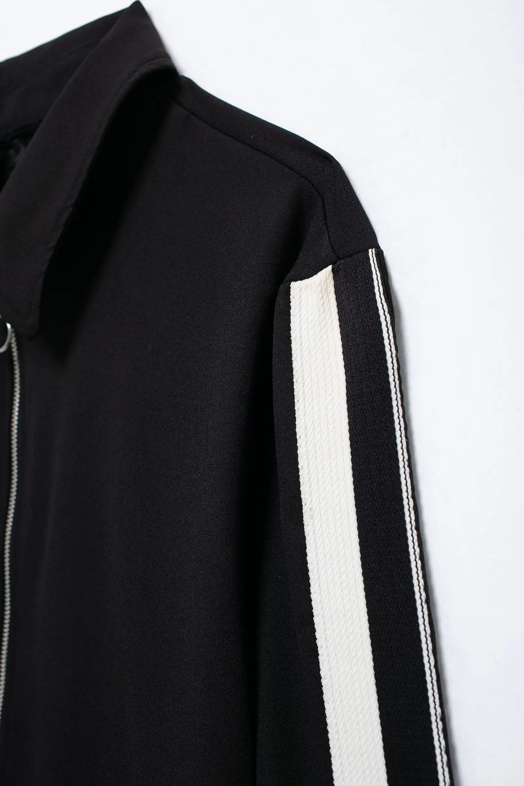 Women's Striped Sports Suit with Long Sleeve Zip Lapel Coat and High Waist Wide Leg Pants Two-Piece Set