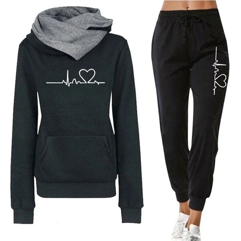 Warm Women's Tracksuit Set with Hooded Sweatshirt and Jogger Pants for Casual Sportswear