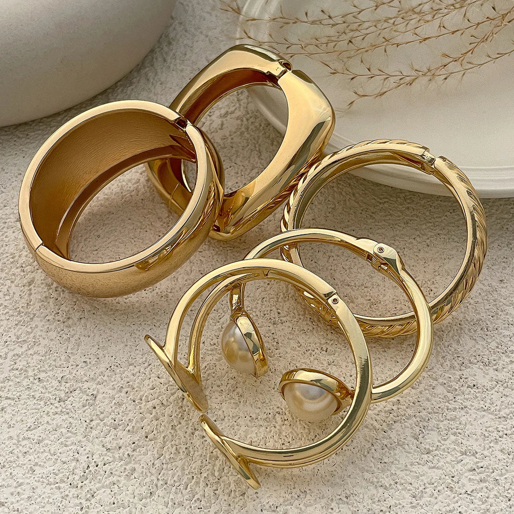 Chunky Heavy Metal Cuff Bangles for Women and Men in Gold and Silver Color