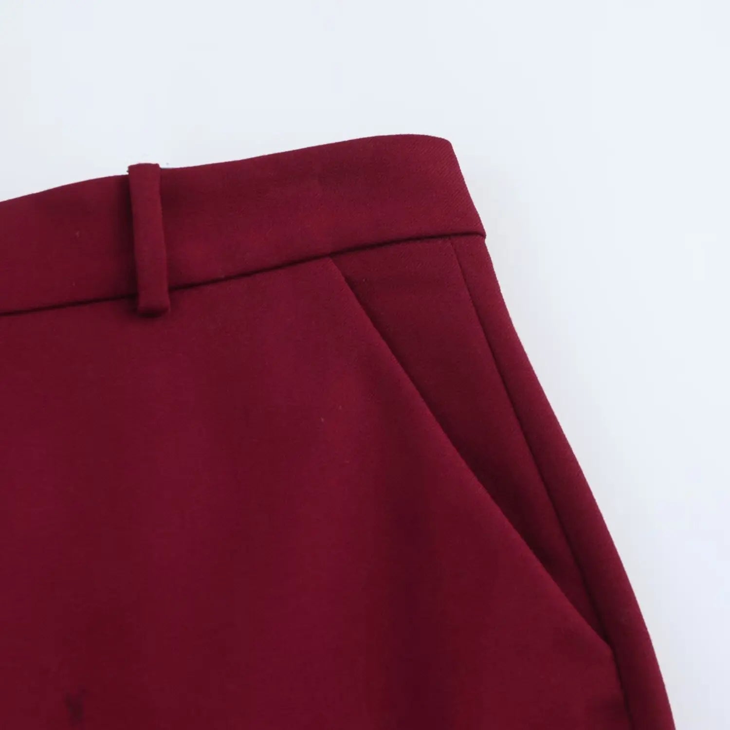 Women's V-neck Sleeveless Tank Top with Pocket and Solid Color Bellbottom Pants Set for Spring Fashion