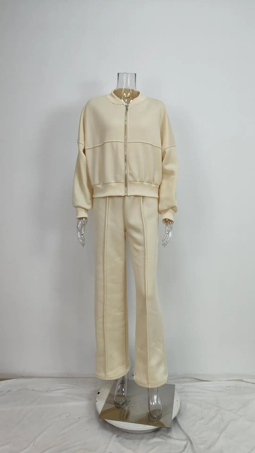 Women's Fleece-Lined Tracksuit Set with Hoodie and Casual Pants for Winter Comfort and Style