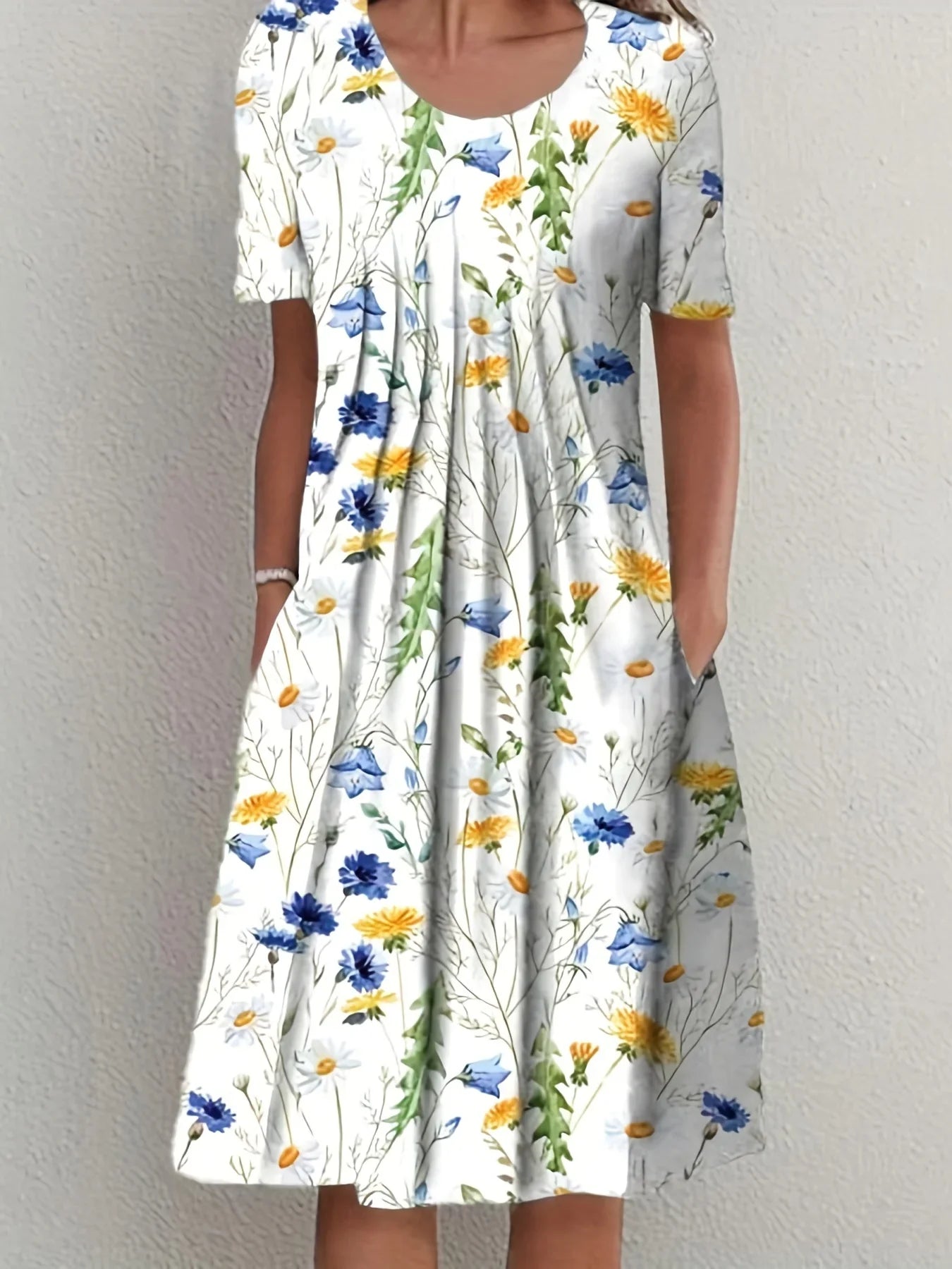 Printed Short Sleeve Dress With Round Neck For Women