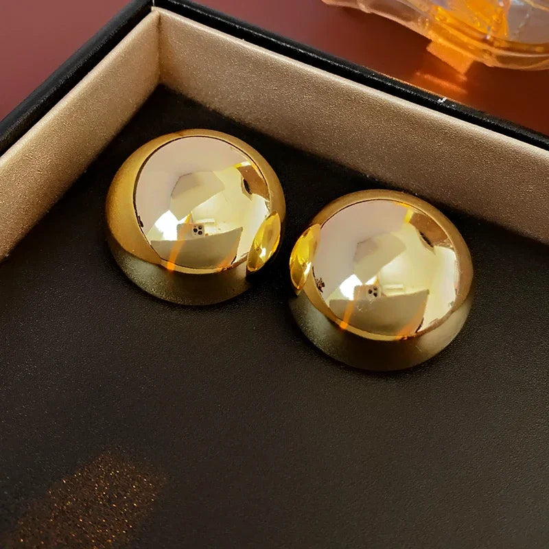 Smooth Round Metal Stud Earrings for Women Classic Gold Geometric Vintage Jewelry Accessories