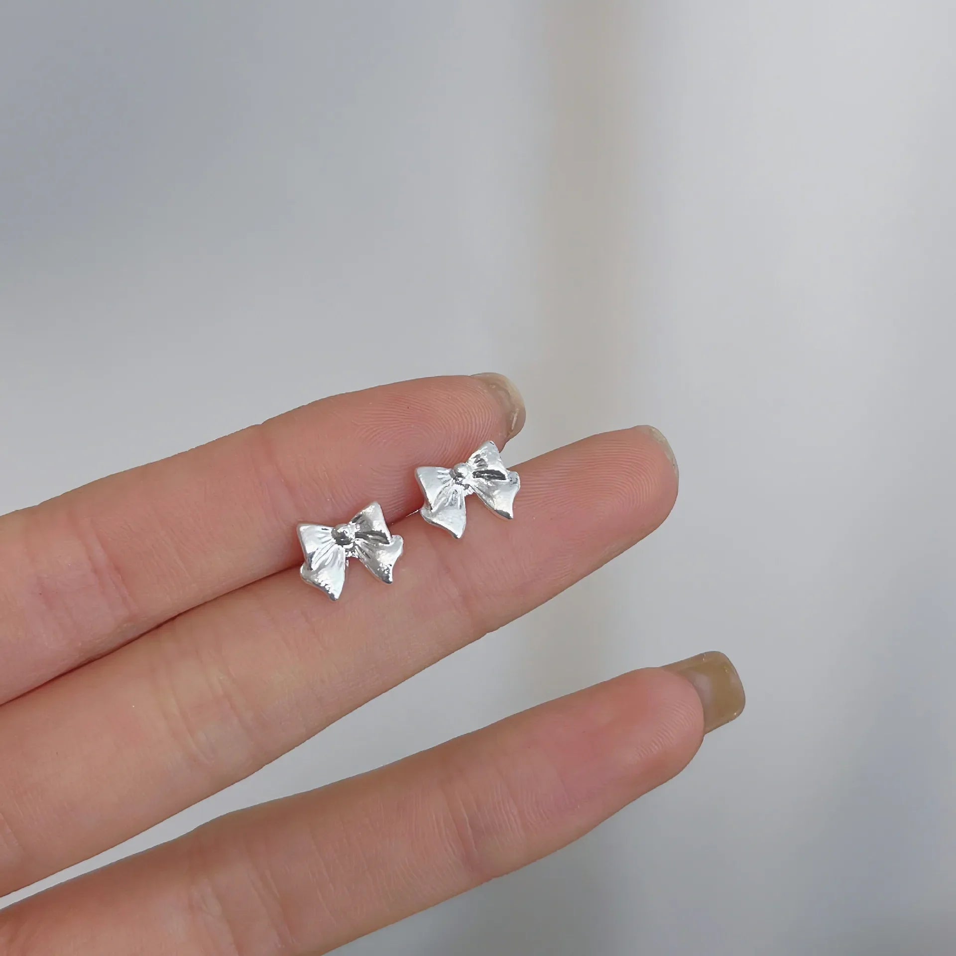 Minimalist Heart Stud Earrings for Women Hypoallergenic Silver Color Daily Wear Jewelry Gifts