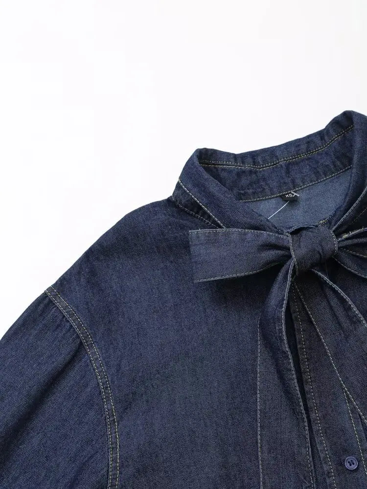 Women's Retro Long Sleeve Denim Shirt with French Bow Lapel Single Breasted Pocket Casual Cardigan for Fall and Winter Fashion