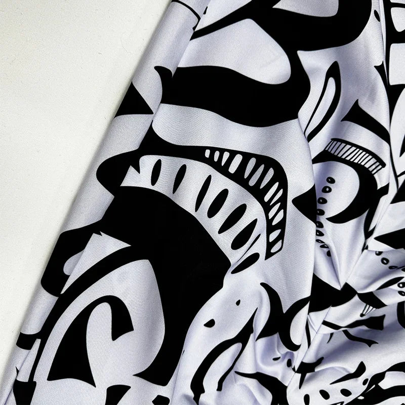 Women Long Printed V Neck Pleated Dress With Slit