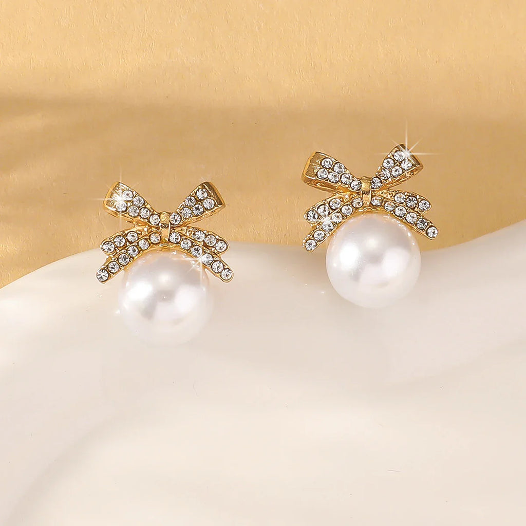 Women's Bowknot Diamond Pearl Earrings in Silver, Unique High-End Fashion Jewelry