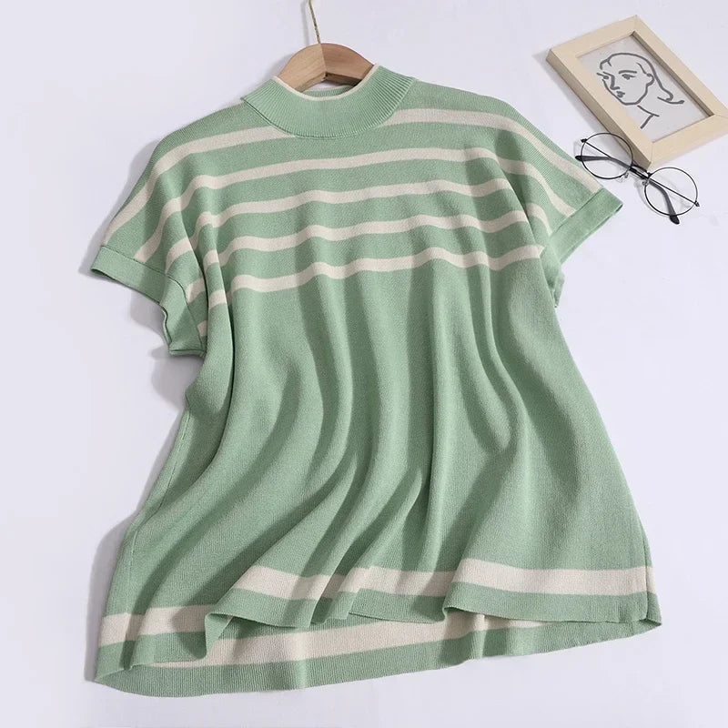 Women's Casual Sleeveless Top and High Waisted Wide Leg Pants Set in Contrast Colors