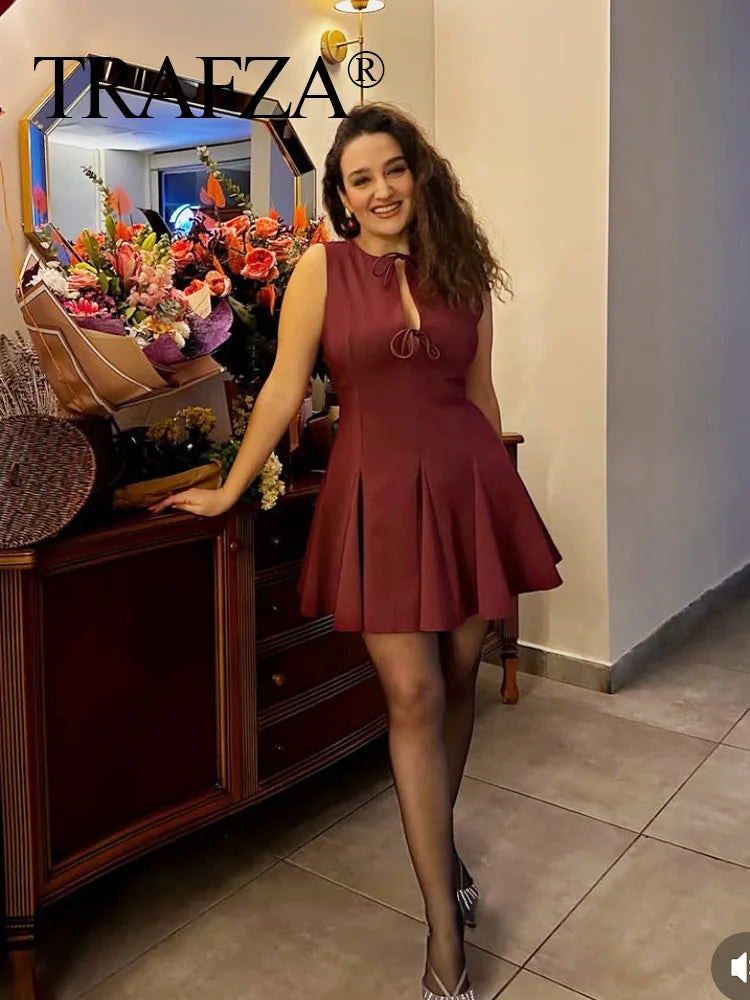 White Bow Pleated Mini Dress For Summer Party Elegant