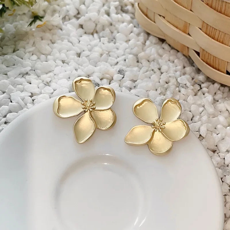 Gold Color Matte Texture Metal Flower Retro Earrings for Women Fashion Party Jewelry Gifts