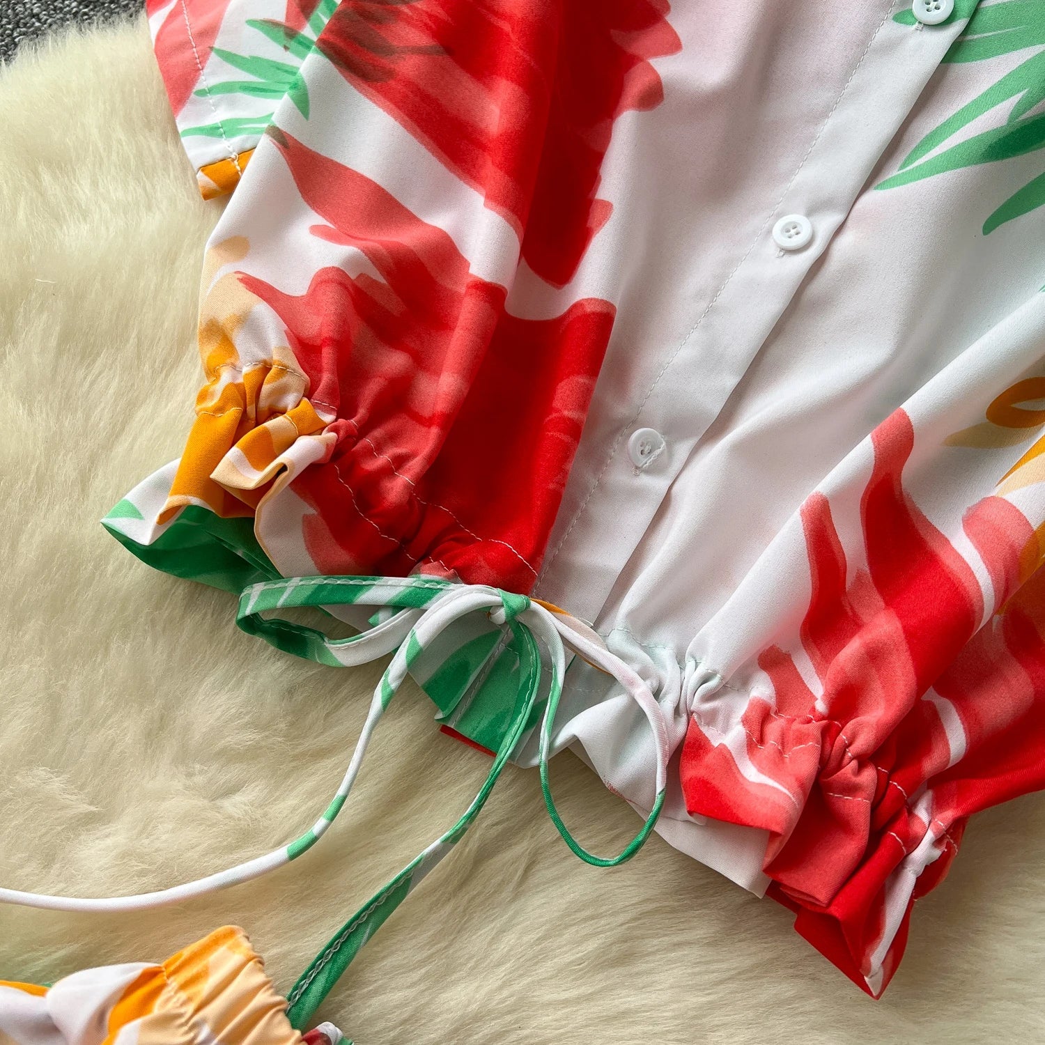 Summer Fashion Print Two Piece Set for Women with Loose Short Sleeve Tops and Elastic Waist Wide Leg Cropped Pants