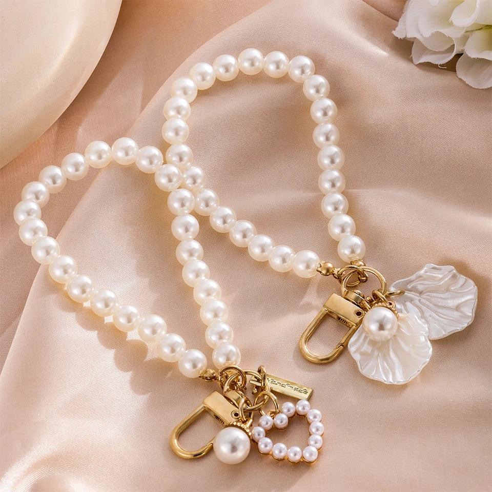 White Bowknot Heart Keychain for Women Sweet Charm Pearl Bow Backpack Key Ring Handmade Jewelry Ornament