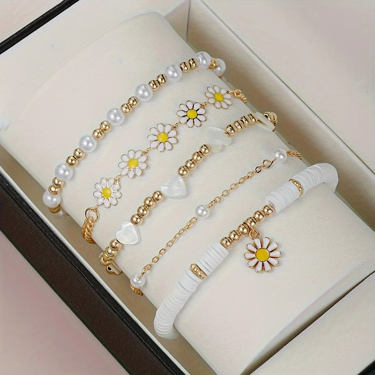 4pcs Vintage Daisy Flower Faux Pearl Bracelet Set for Women Bohemian Stackable Jewelry