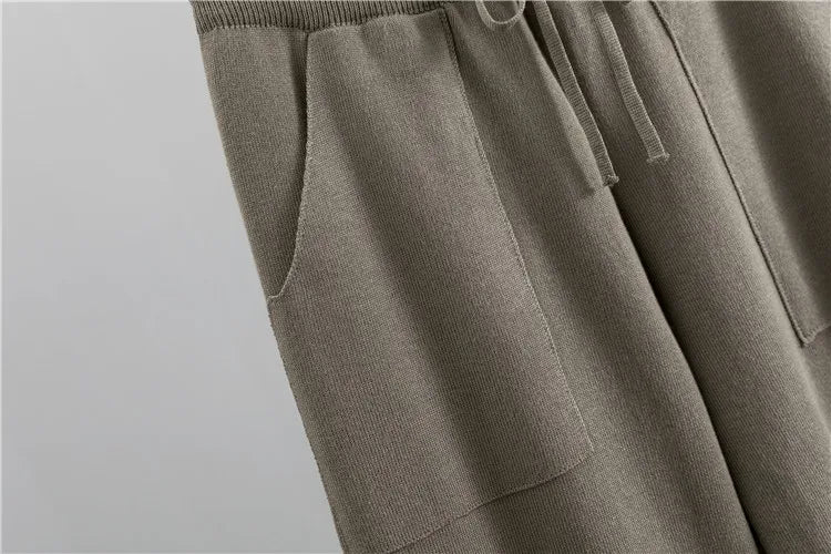 Women's Thick Soft Knitted Sweater and Long Pant Set Casual 2PCS Track Suit for Autumn and Winter