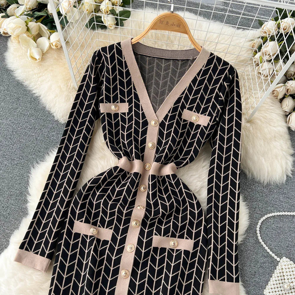 Autumn Plaid Knit Dress Women V Neck Elastic Waist Midi